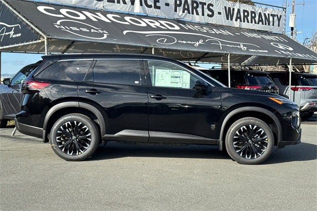 2026 Nissan Rogue Dark Armor™
