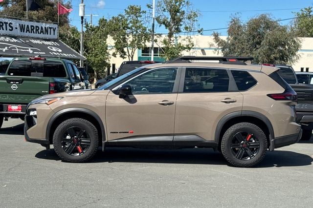 2025 Nissan Rogue Rock Creek ROCK CREEK AWD