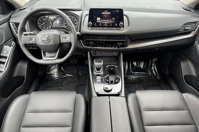 2026 Nissan Rogue Dark Armor™