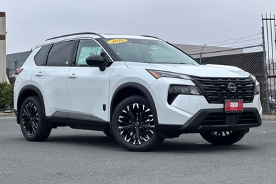 2026 Nissan Rogue Dark Armor™