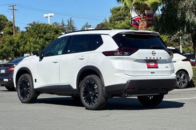2026 Nissan Rogue Dark Armor™