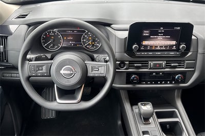 2025 Nissan Pathfinder S