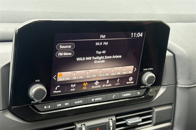 2025 Nissan Pathfinder S