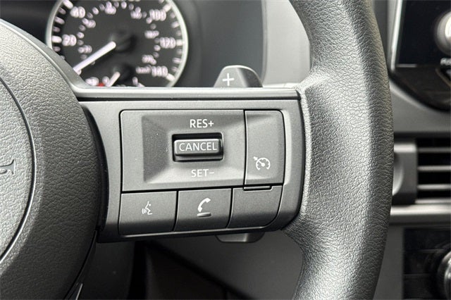 2025 Nissan Pathfinder S