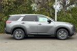 2025 Nissan Pathfinder S