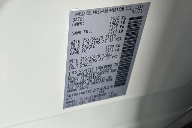 2025 Nissan Pathfinder Platinum