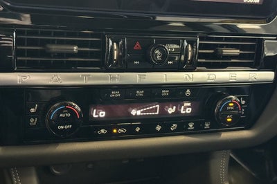 2026 Nissan Pathfinder Platinum