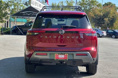 2026 Nissan Pathfinder Platinum