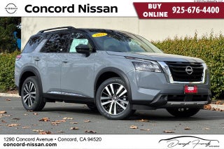 2025 Nissan Pathfinder Platinum