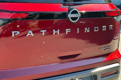 2026 Nissan Pathfinder Platinum