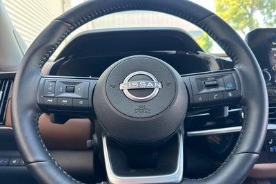 2025 Nissan Pathfinder Platinum