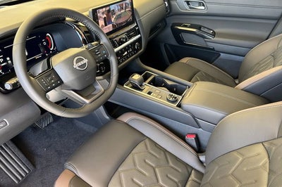 2026 Nissan Pathfinder Platinum