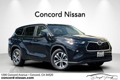 2024 Toyota Highlander XLE XLE