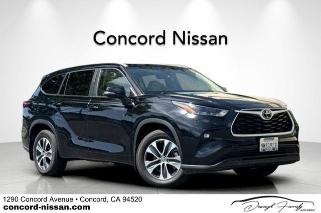 2024 Toyota Highlander XLE XLE