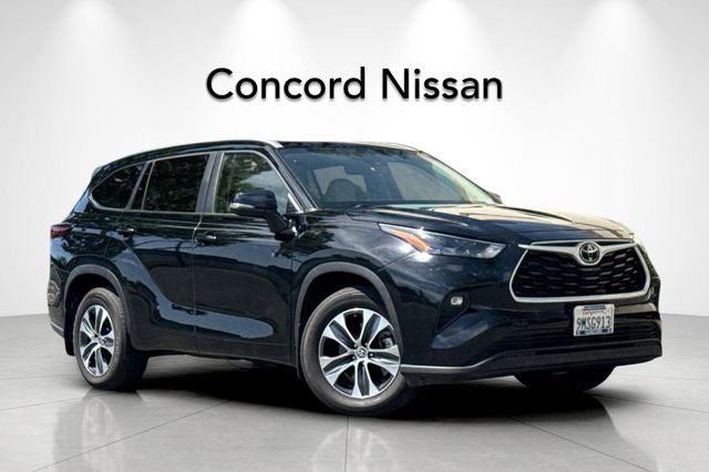 2024 Toyota Highlander XLE XLE