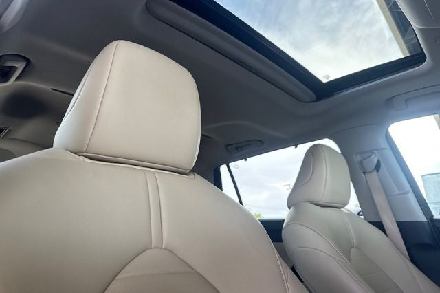 2024 Toyota Highlander XLE XLE
