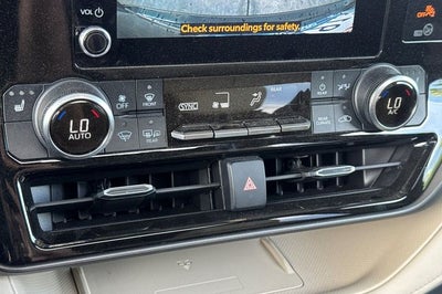 2024 Toyota Highlander XLE XLE
