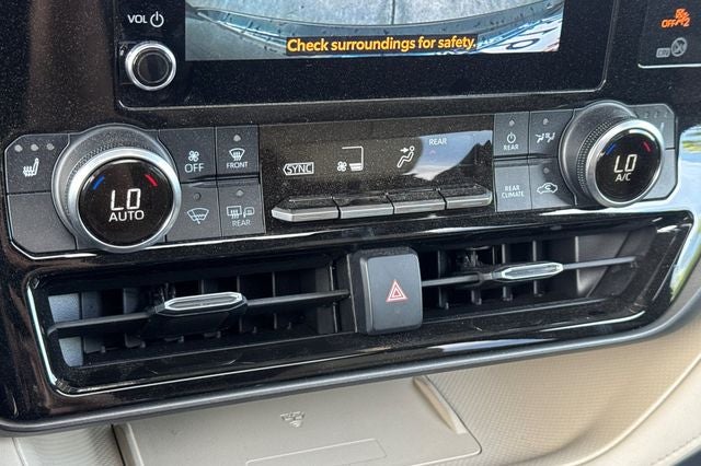 2024 Toyota Highlander XLE XLE