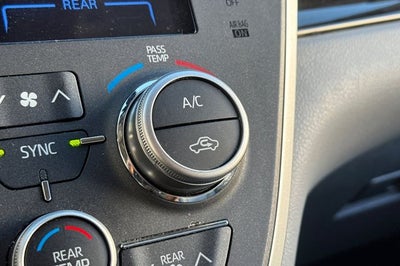 2020 Toyota Sienna XLE 7 Passenger