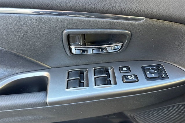 2024 Mitsubishi Outlander Sport 2.0 SE SE 4WD