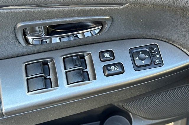 2024 Mitsubishi Outlander Sport 2.0 SE SE 4WD