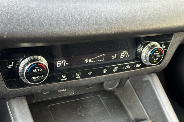 2024 Mitsubishi Outlander SE SE