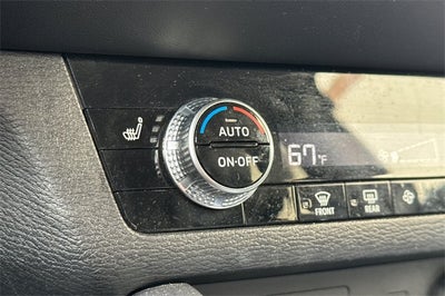 2024 Mitsubishi Outlander SE SE