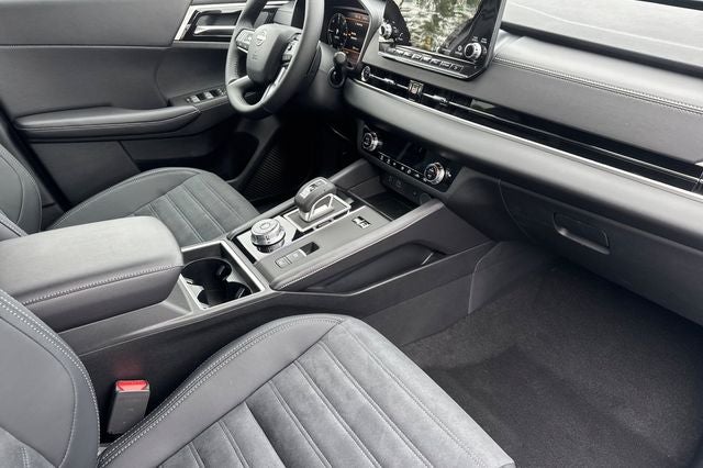 2026 Nissan Rogue Hybrid SL