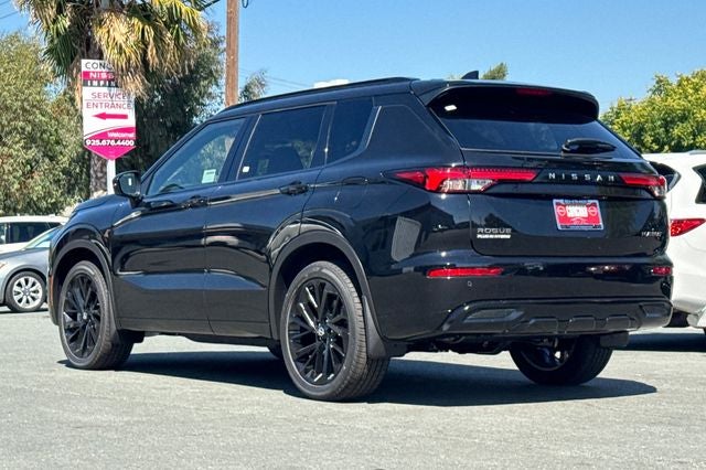 2026 Nissan Rogue Plug-In Hybrid Platinum
