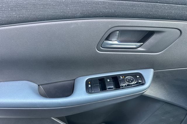 2026 Nissan LEAF SV+
