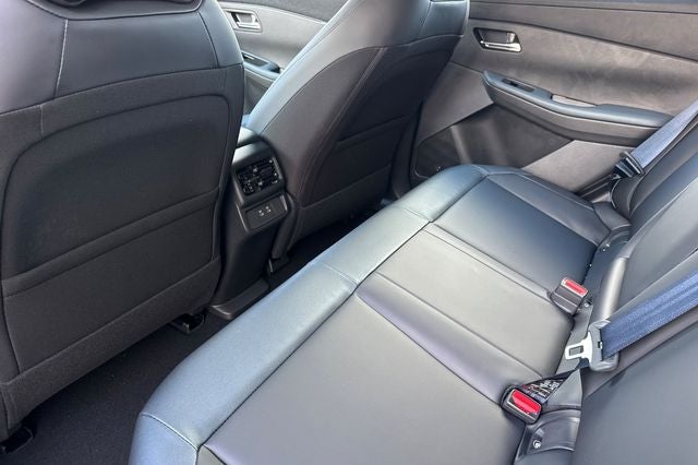 2026 Nissan LEAF SV+