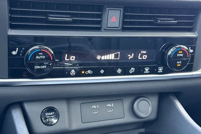 2026 Nissan Rogue Dark Armor™