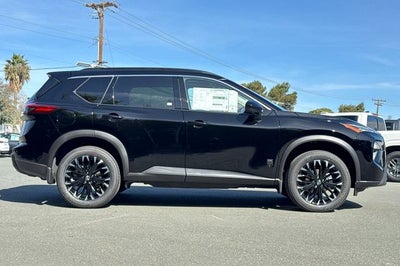 2026 Nissan Rogue Dark Armor™