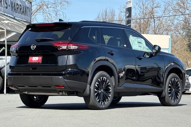 2026 Nissan Rogue Dark Armor™