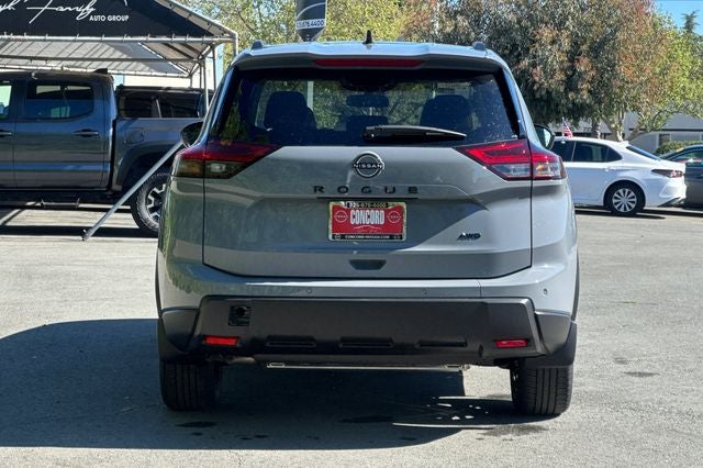 2026 Nissan Rogue Dark Armor