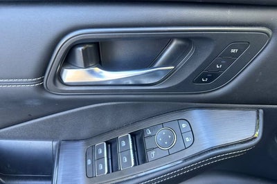 2025 Nissan Rogue SL SL PREMIUM & TECH PKG