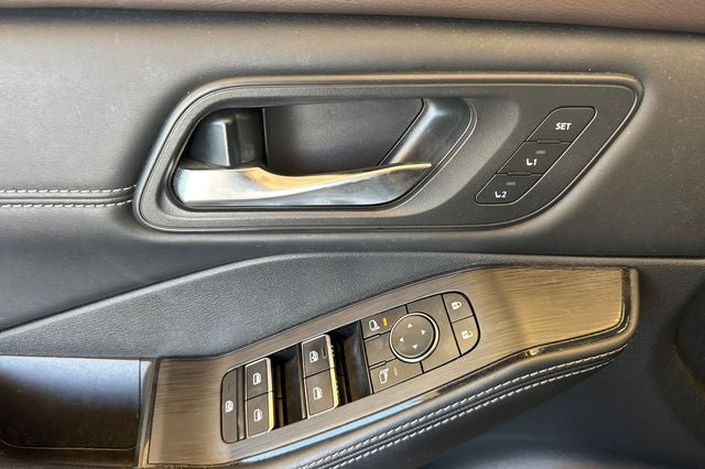 2023 Nissan Rogue SL PREMIUM PKG