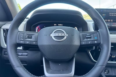 2025 Nissan Rogue SL