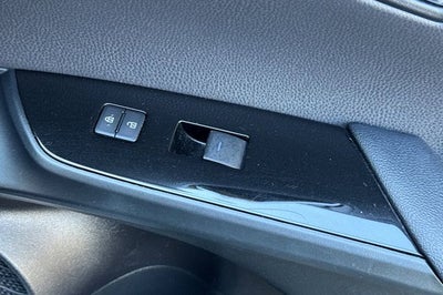 2022 Toyota Prius LE LE FWD