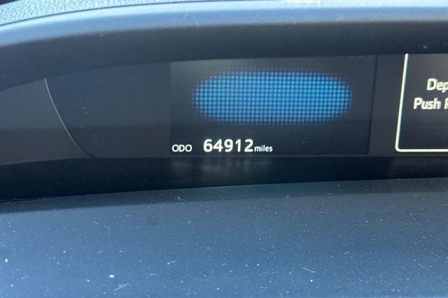 2022 Toyota Prius LE LE FWD