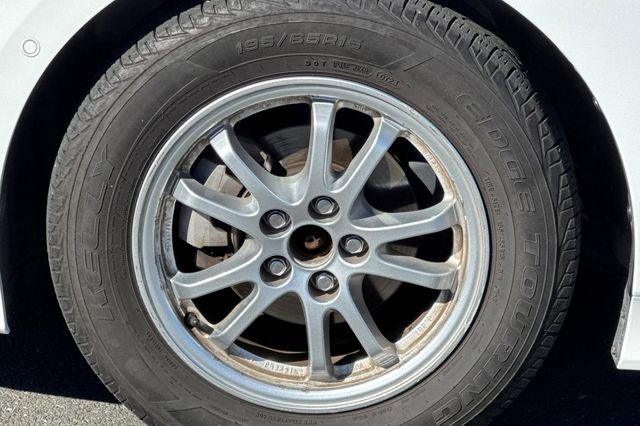 2022 Toyota Prius LE LE FWD