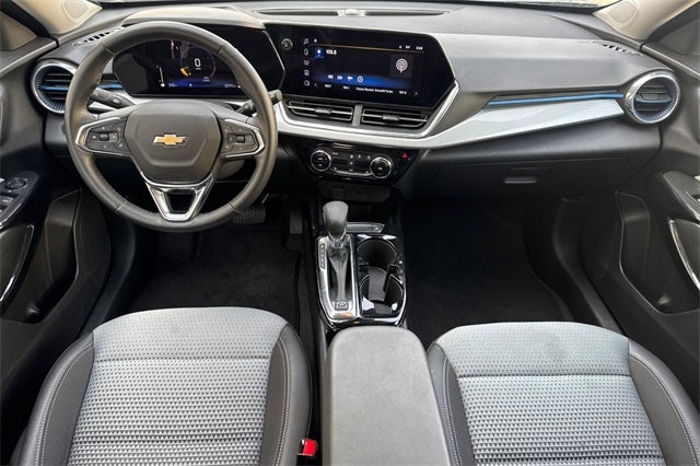 2025 Chevrolet Trax LT LT