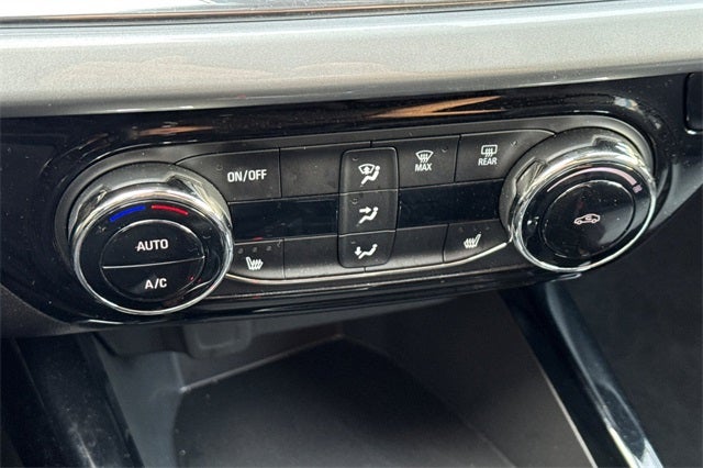 2025 Chevrolet Trax LT LT