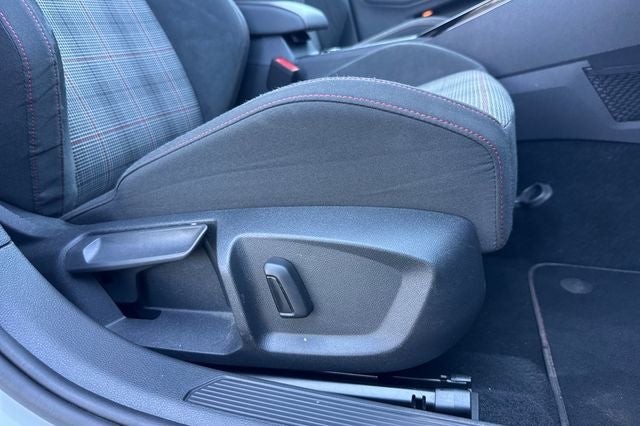 2024 Volkswagen Golf GTI 2.0T S