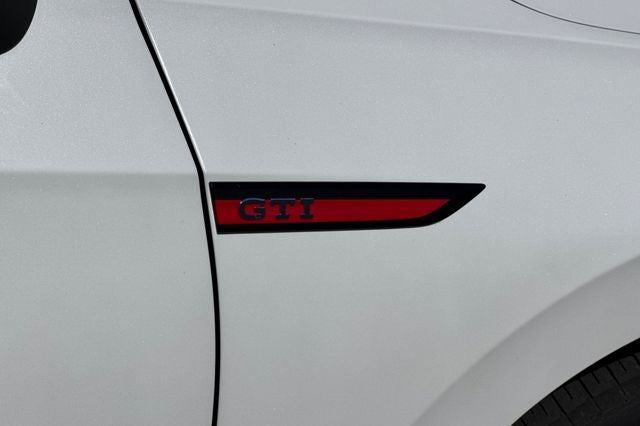 2024 Volkswagen Golf GTI 2.0T S