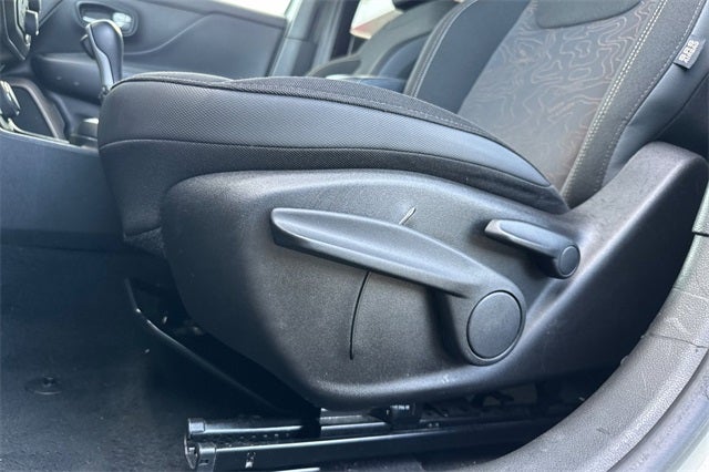 2023 Jeep Renegade Latitude LATITUDE 4WD