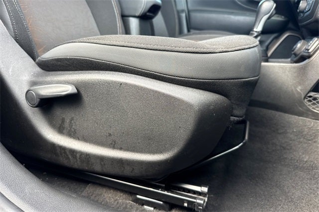 2023 Jeep Renegade Latitude LATITUDE 4WD