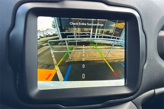 2023 Jeep Renegade Latitude LATITUDE 4WD