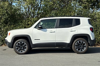2023 Jeep Renegade Latitude LATITUDE 4WD