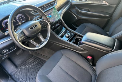 2022 Jeep Grand Cherokee L Laredo